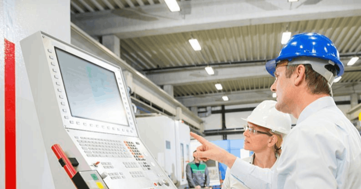 Supervisor Programming CNC Machine